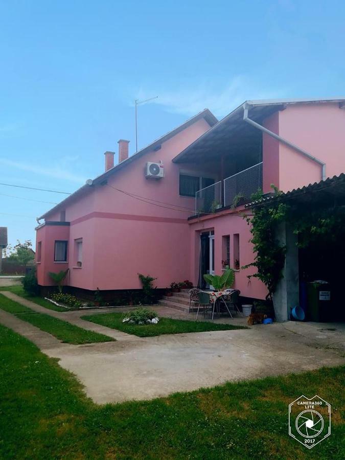 Hotel Sobe Mira Lipovac  Exterior foto